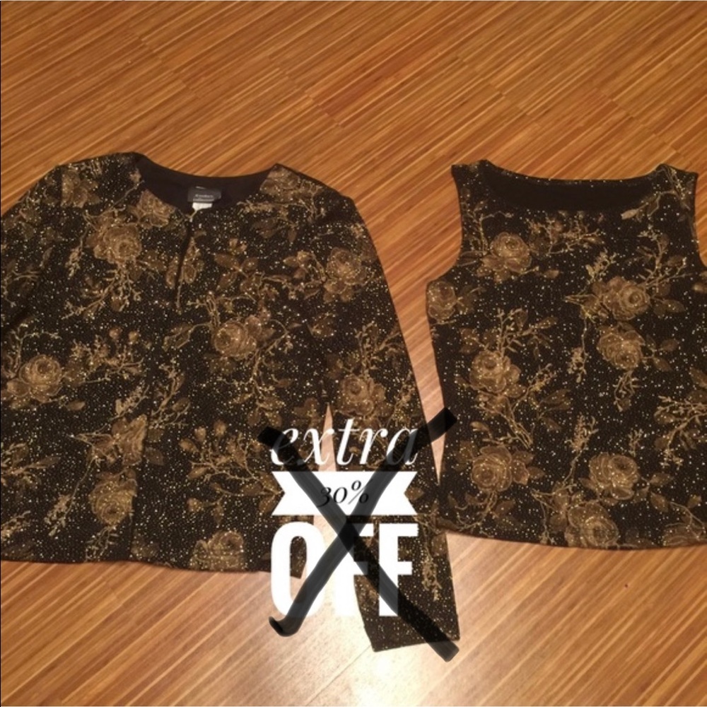 2-piece sparkly Dress Barn set
